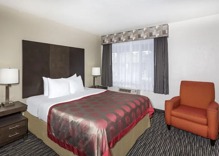 Ramada By Wyndham Monterey